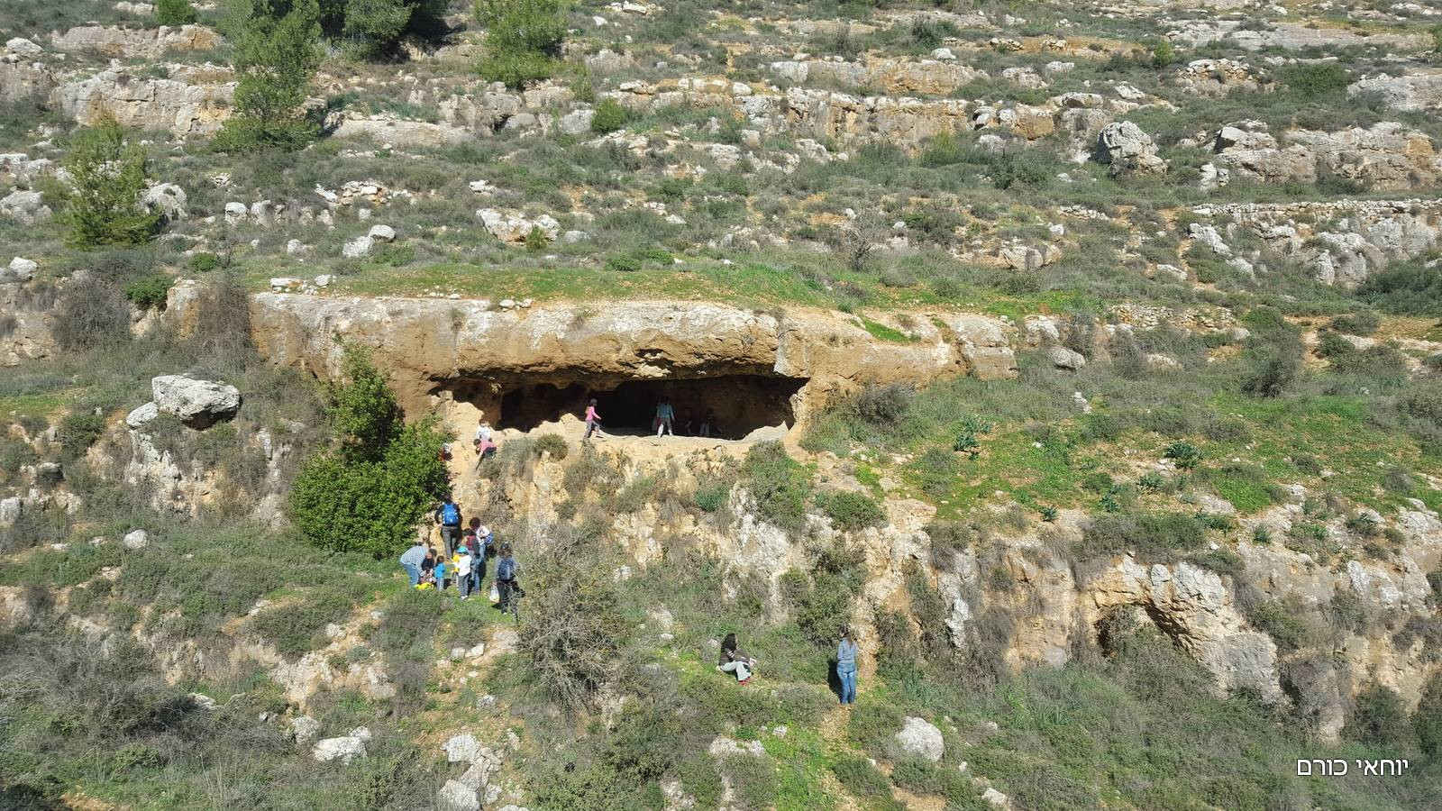 נחל חלילים.jpg