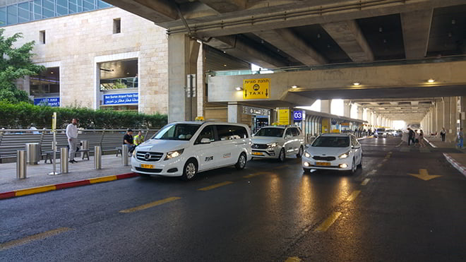 מוניות לנתב"ג