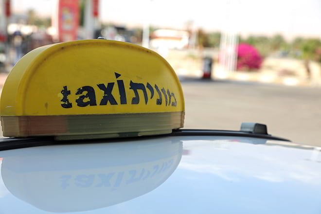 מוניות