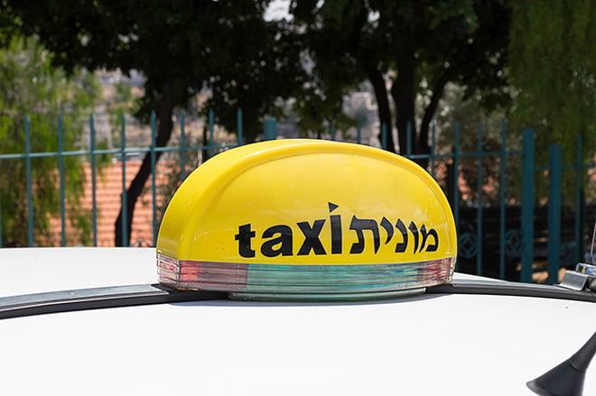 מוניות